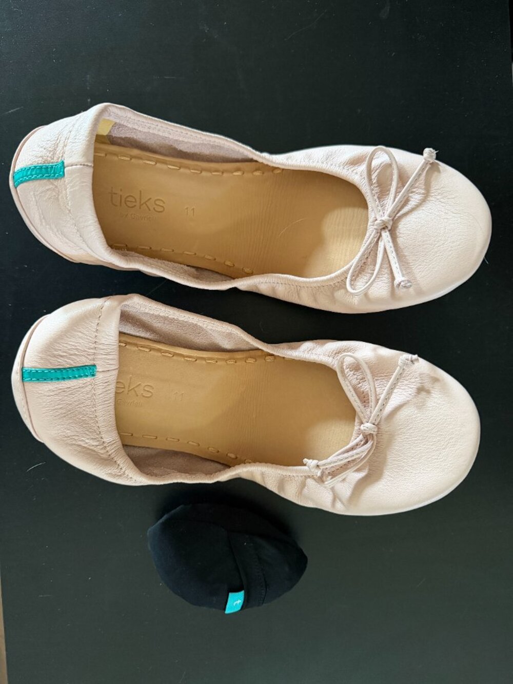 RARE Limited Edition Tieks Pink Ribbon 11 Ballet Flat Bow New Never Worn - Picture 3 of 5